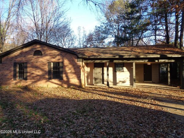 5164 Woody Drive, Horn Lake, MS 38637