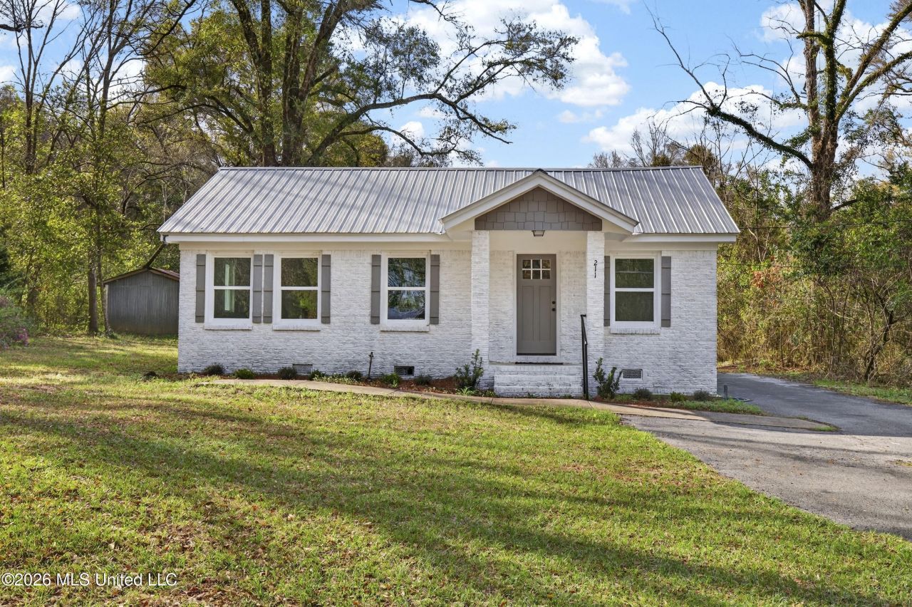 211 Depot Road, Lucedale, MS 39452 Main Photo