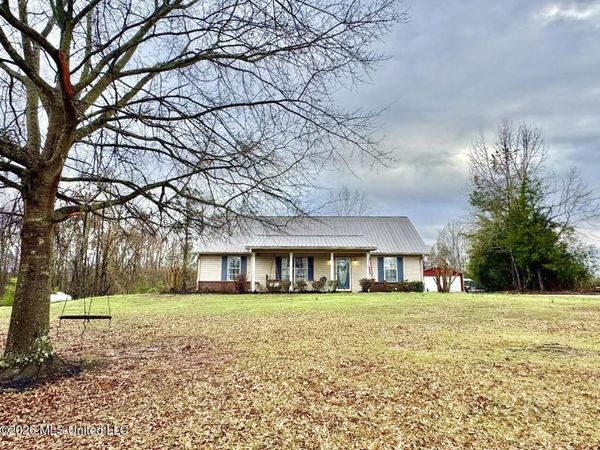 116 Stone Road, Potts Camp, MS 38659