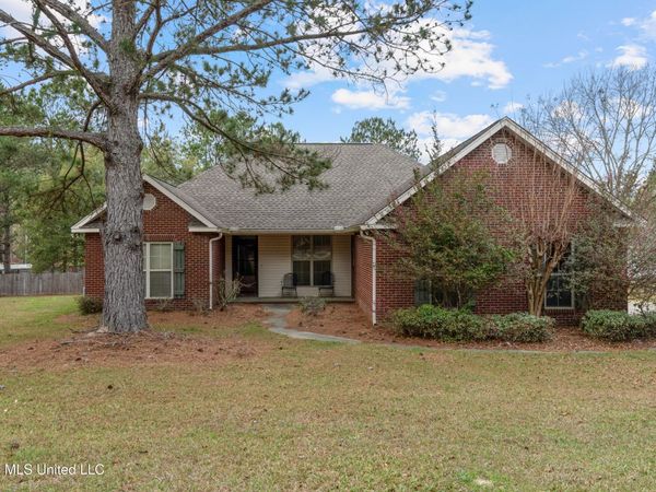 150 Latigo Loop, Sumrall, MS 39482