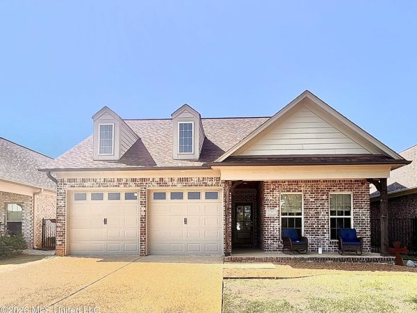 26 Price Loop, Holly Springs, MS 38635