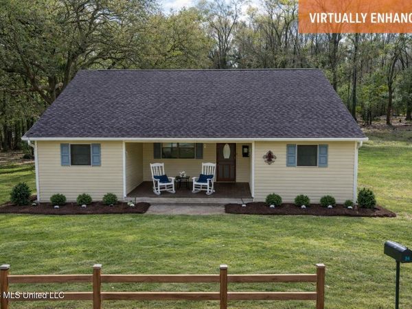 28 W M Stewart Road, Carriere, MS 39426