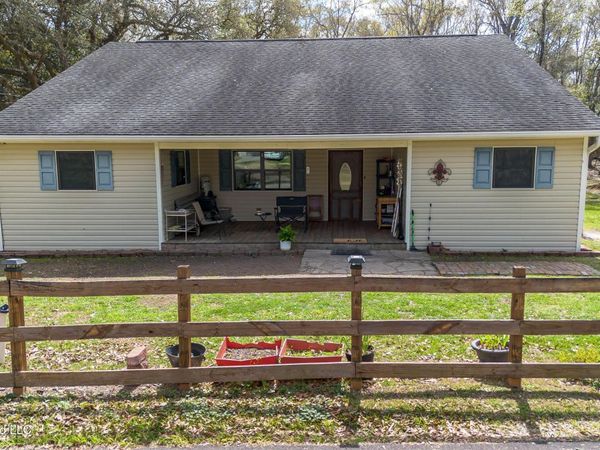 28 W M Stewart Road, Carriere, MS 39426