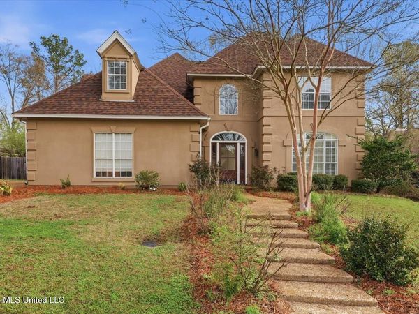 119 Hidden Hills Drive, Madison, MS 39110