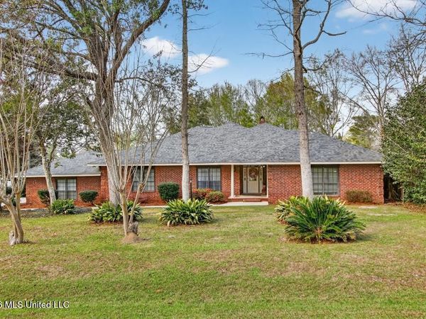 6524 Iolani Court, Diamondhead, MS 39525