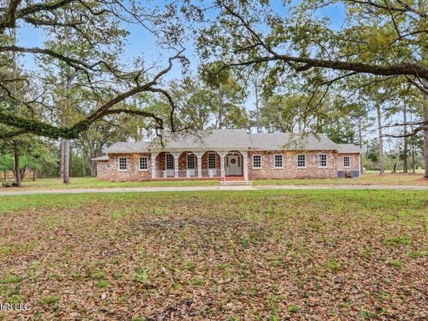 400 Manila Street, Lucedale, MS 39452