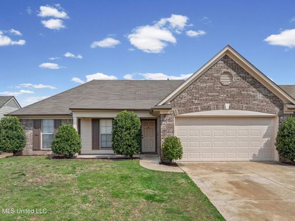 1620 Cresent Lane, Southaven, MS 38671
