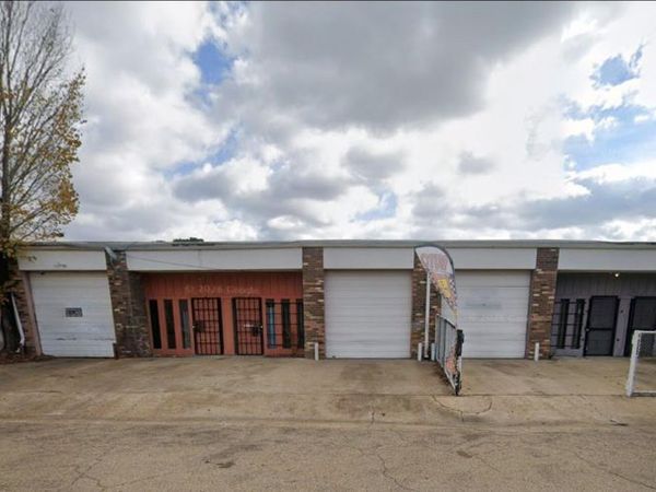 1241 University Boulevard, Jackson, MS 39204