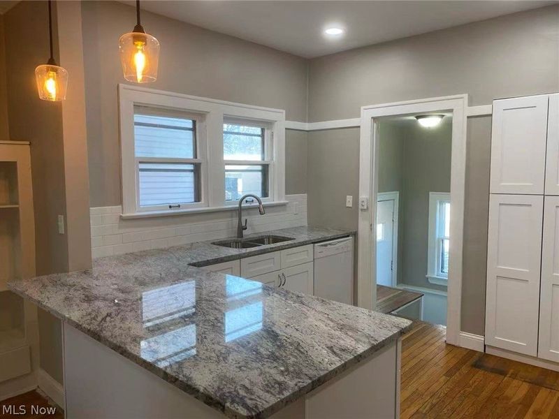 2580-2582 Colchester Road , Cleveland Heights, OH 44106 Photo 7