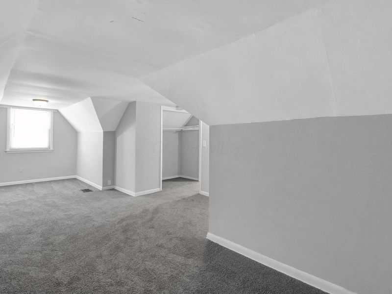 1366 Duxberry Avenue , Columbus, OH 43211 Photo 17