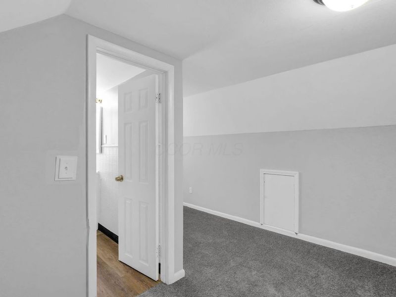 1366 Duxberry Avenue , Columbus, OH 43211 Photo 19