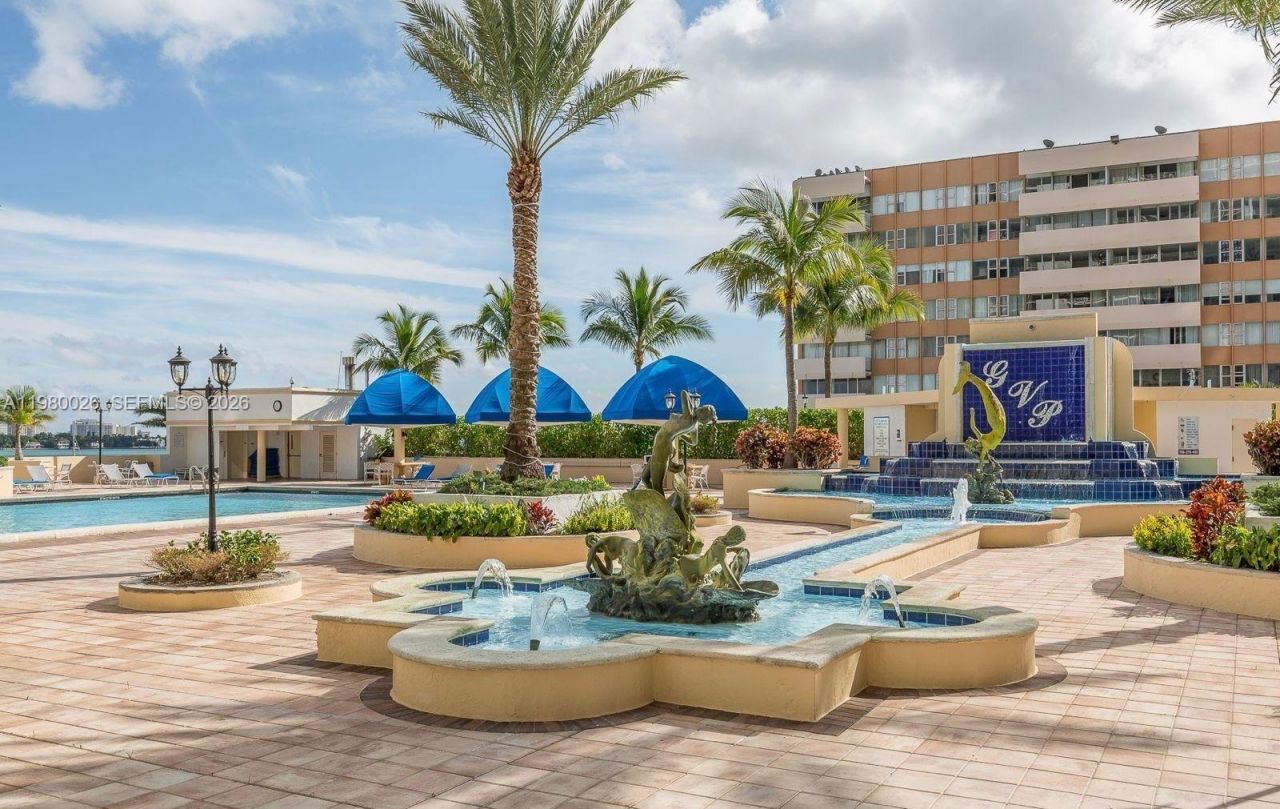 7601 E Treasure Dr, Unit 2309, North Bay Village, FL 33141 Photo