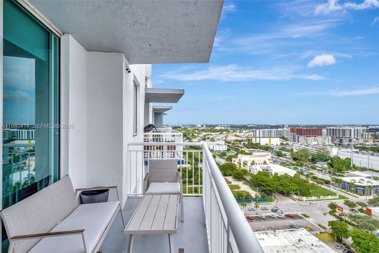 275 NE 18th St , Unit PH-09, Miami, FL 33132 Photo