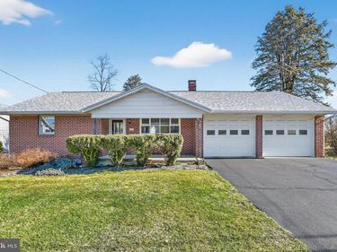 321 LINDBERGH AVENUE, BLANDON, PA 19510