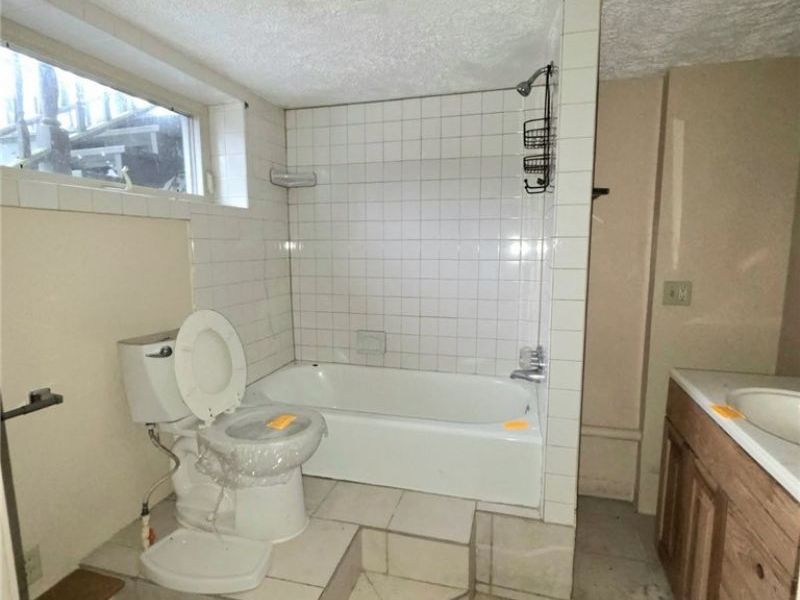 4479 S Park Road , West Farmington, OH 44491 Photo 20