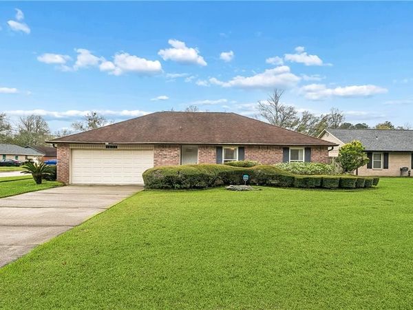 1601 SAINT CHRISTOPHER Street , Slidell, LA 70460