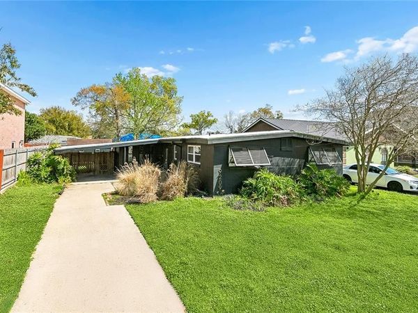 9209 MELROSE Lane , River Ridge, LA 70123