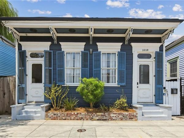 1018 SAINT FERDINAND Street , New Orleans, LA 70117