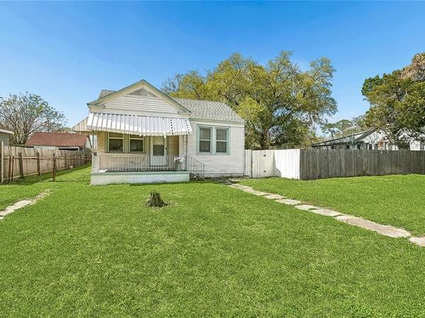 1413 1409 SHIRLEY Drive , New Orleans, LA 70114