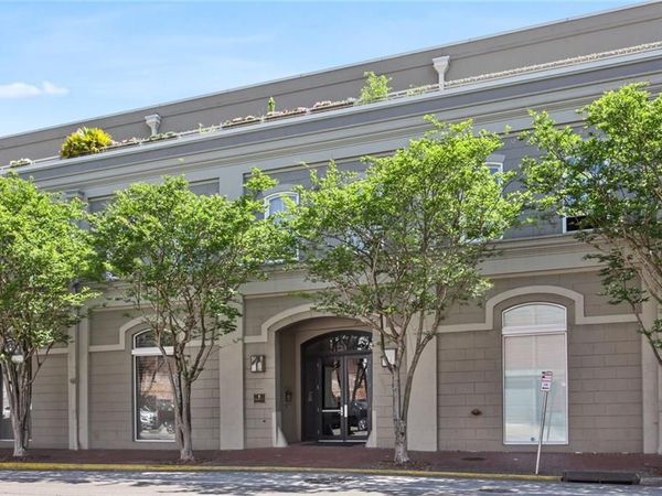 840 TCHOUPITOULAS Street , Unit 221, New Orleans, LA 70112