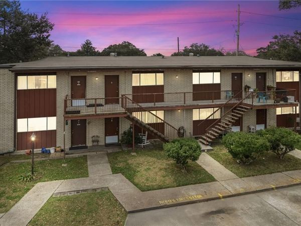 106 E 3RD Street, Belle Chasse, LA 70037