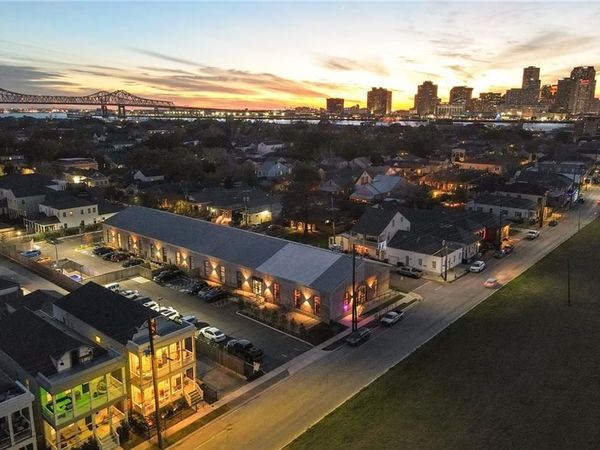 213 PACIFIC Avenue , New Orleans, LA 70114