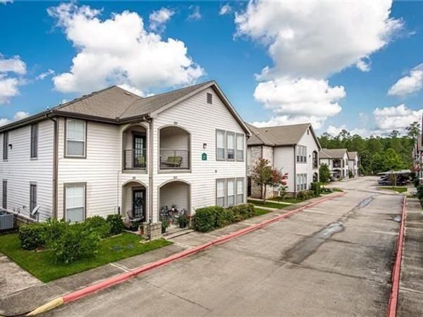 350 EMERALD FOREST Boulevard , Unit 27102, Covington, LA 70433