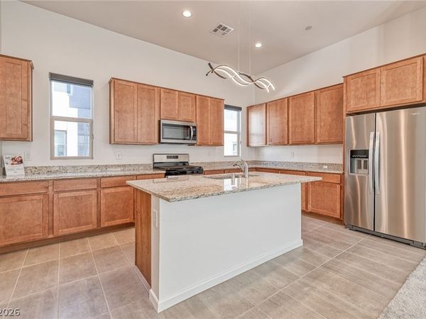 639 Grey Saker Street , Las Vegas, NV 89138