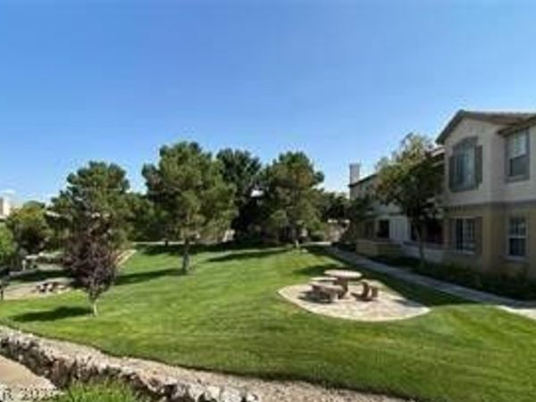 10225 King Henry Avenue, Unit 203, Las Vegas, NV 89144
