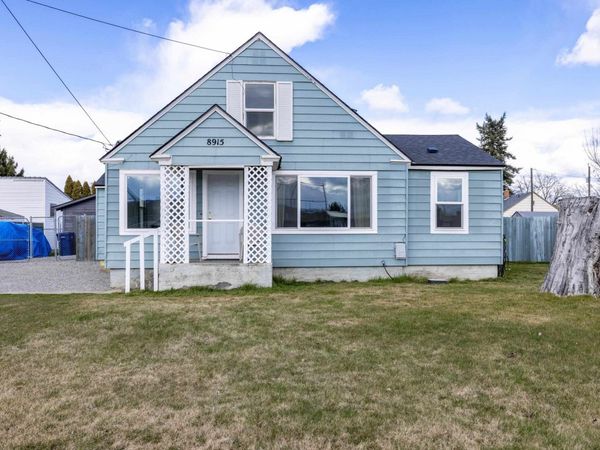 8915 E Grace Ave, Spokane, WA 99212