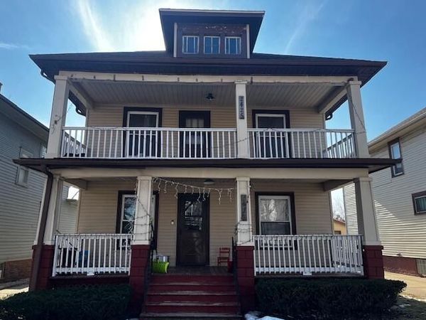 2425 20th STREET, Unit 2427, Racine, WI 53403