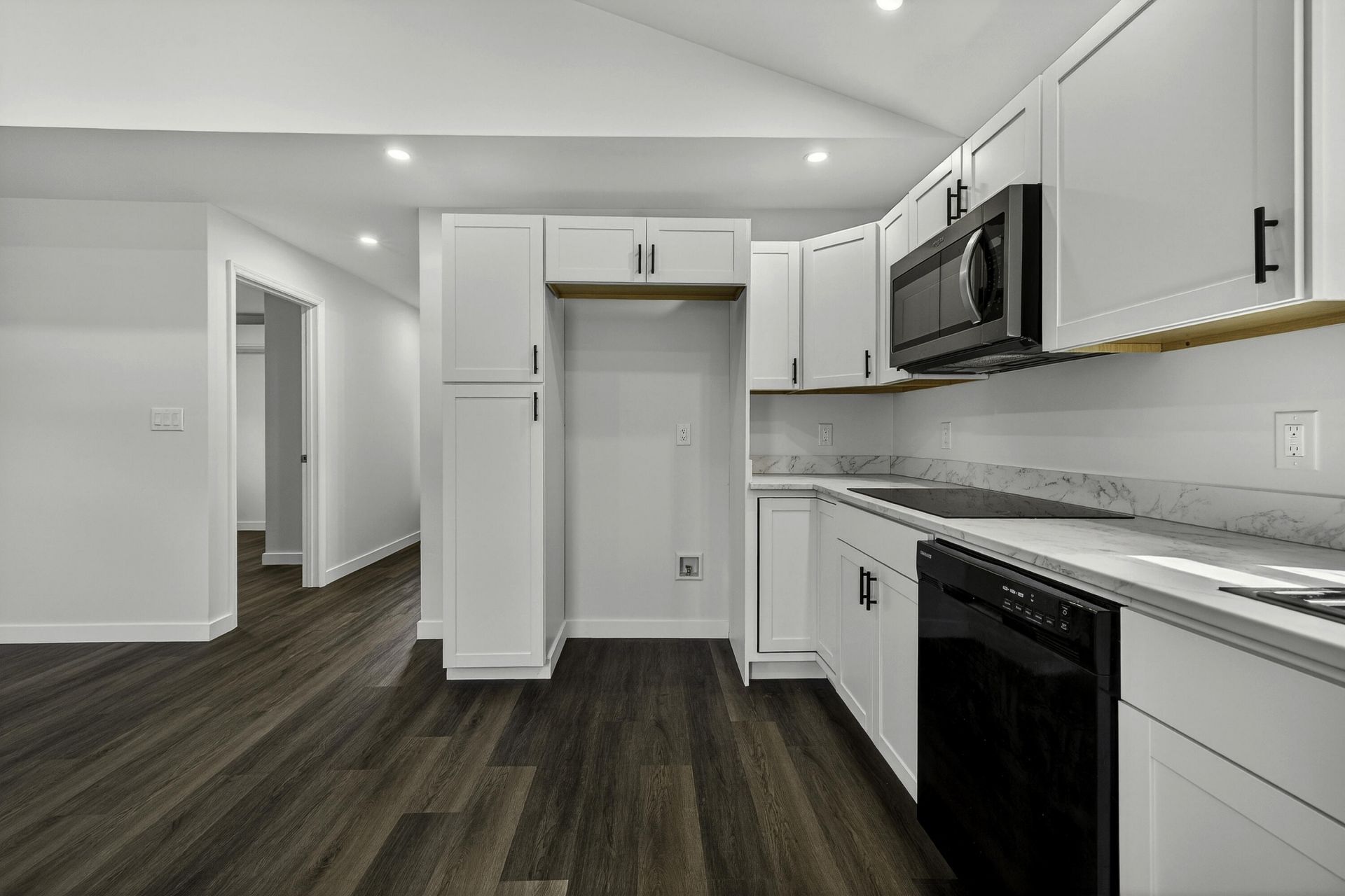 1863 Sandcroft Drive Photo 29