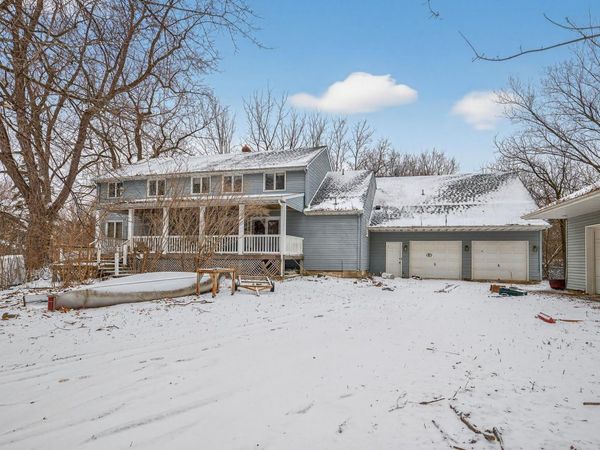 19670 Excelsior Boulevard , Deephaven, MN 55331