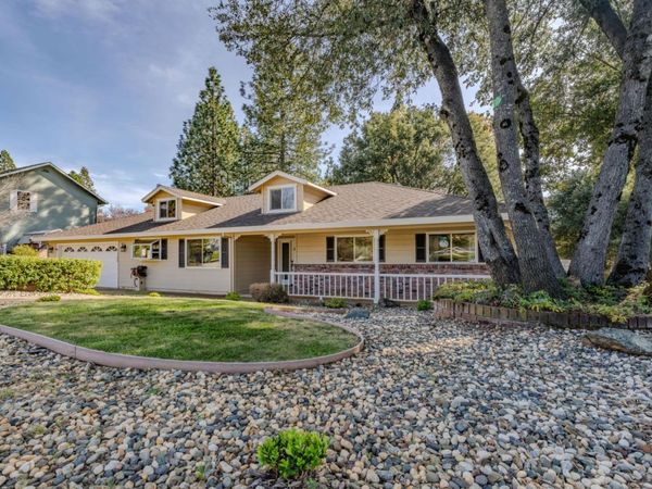 21580 Gayla Dr, Pine Grove, CA 95665