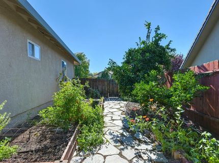 10917 Sunrise Ridge Cir, Auburn, CA 95603 Photo