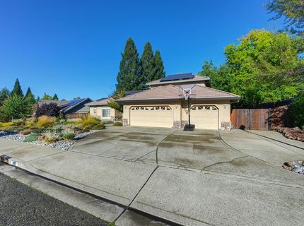 10917 Sunrise Ridge Cir, Auburn, CA 95603 Photo