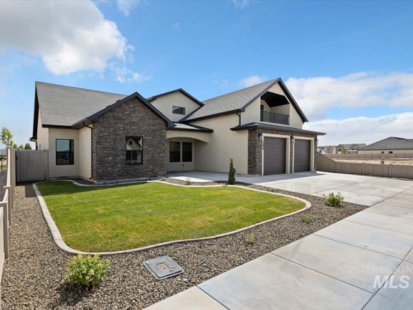 584 Canyon Falls, Twin Falls, ID 83301
