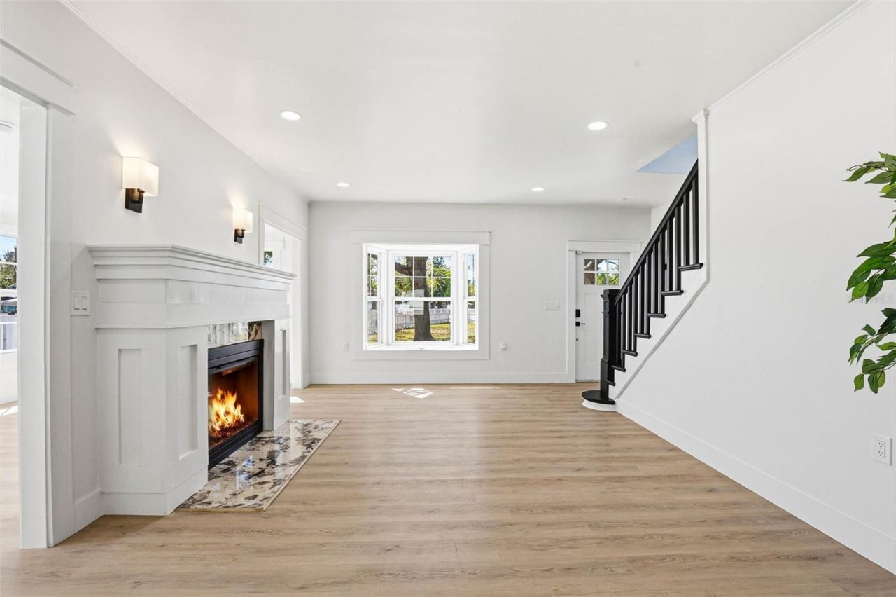 301 81st Avenue Ne, Saint Petersburg, FL 33702 Photo