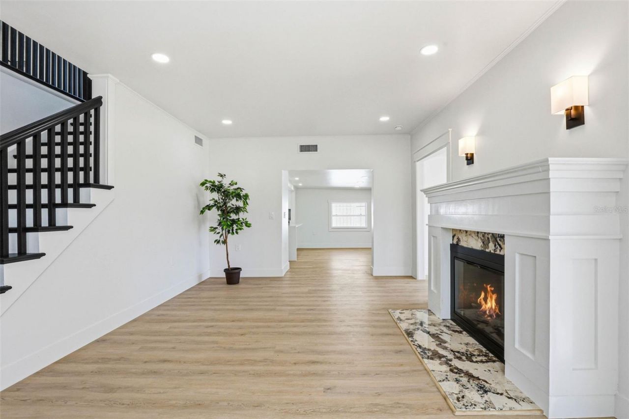 301 81st Avenue Ne, Saint Petersburg, FL 33702 Photo