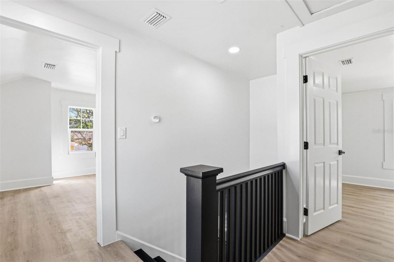 301 81st Avenue Ne, Saint Petersburg, FL 33702 Photo