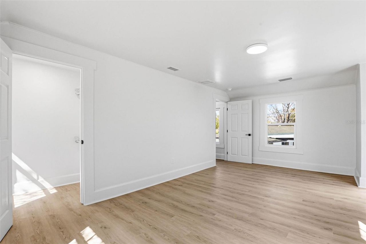 301 81st Avenue Ne, Saint Petersburg, FL 33702 Photo