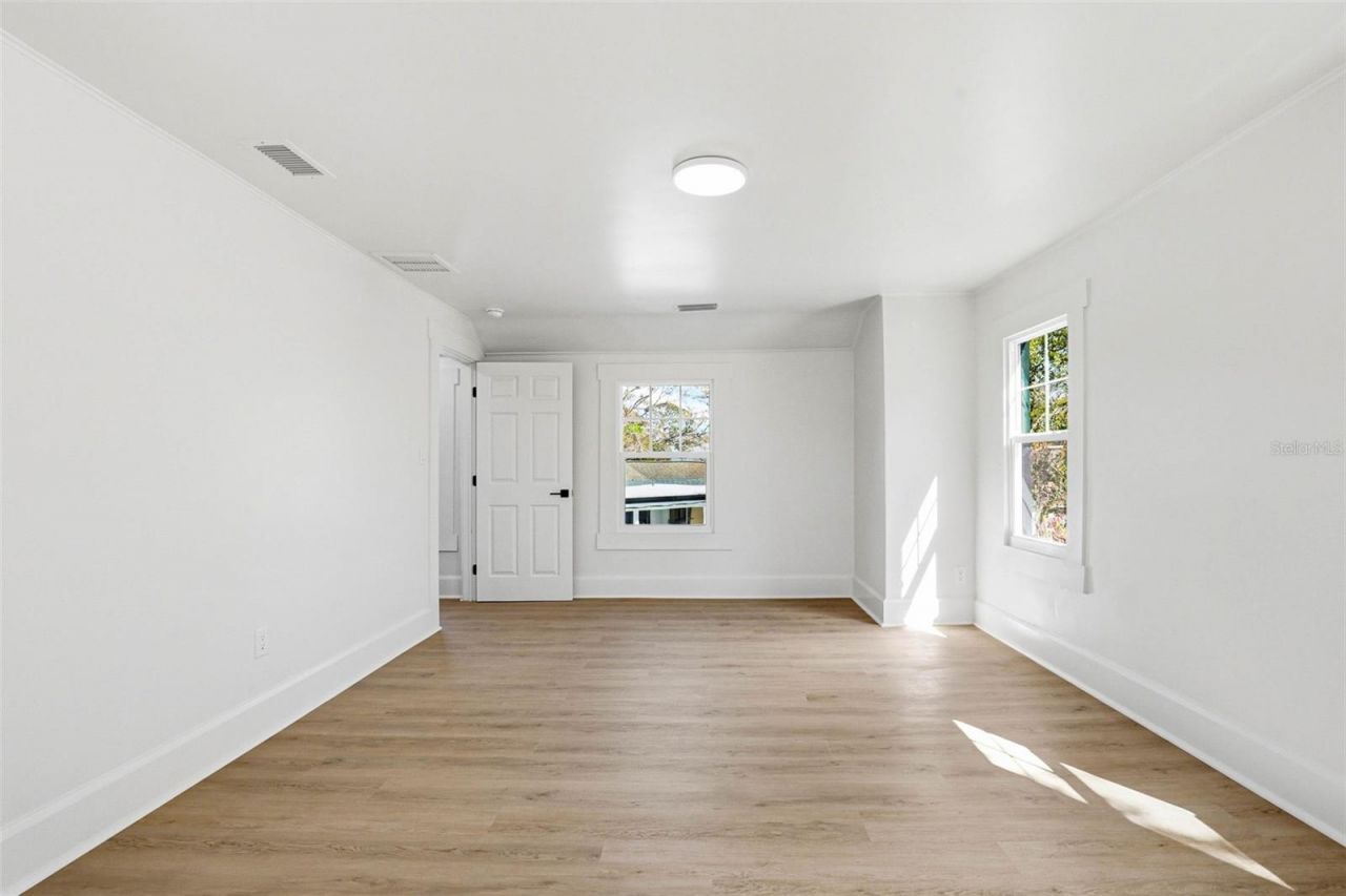 301 81st Avenue Ne, Saint Petersburg, FL 33702 Photo