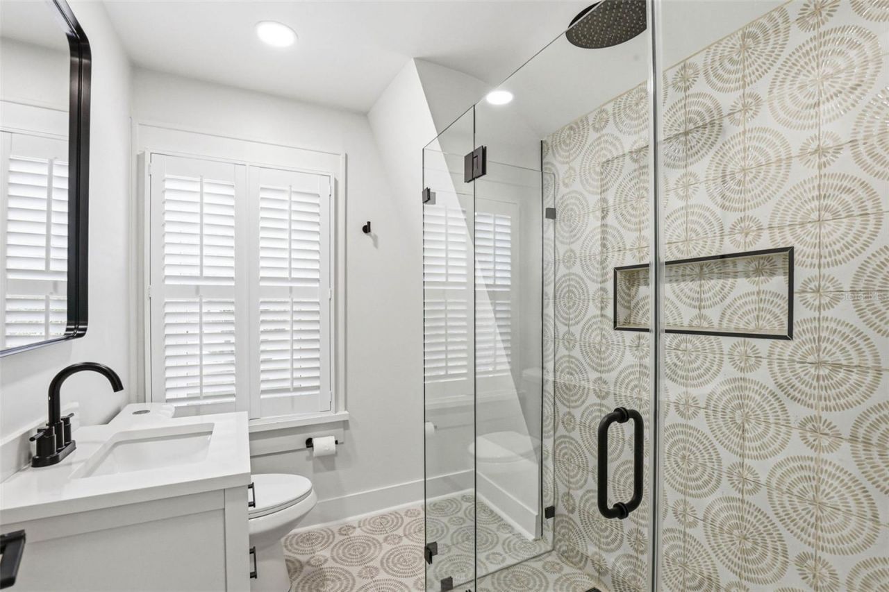 301 81st Avenue Ne, Saint Petersburg, FL 33702 Photo