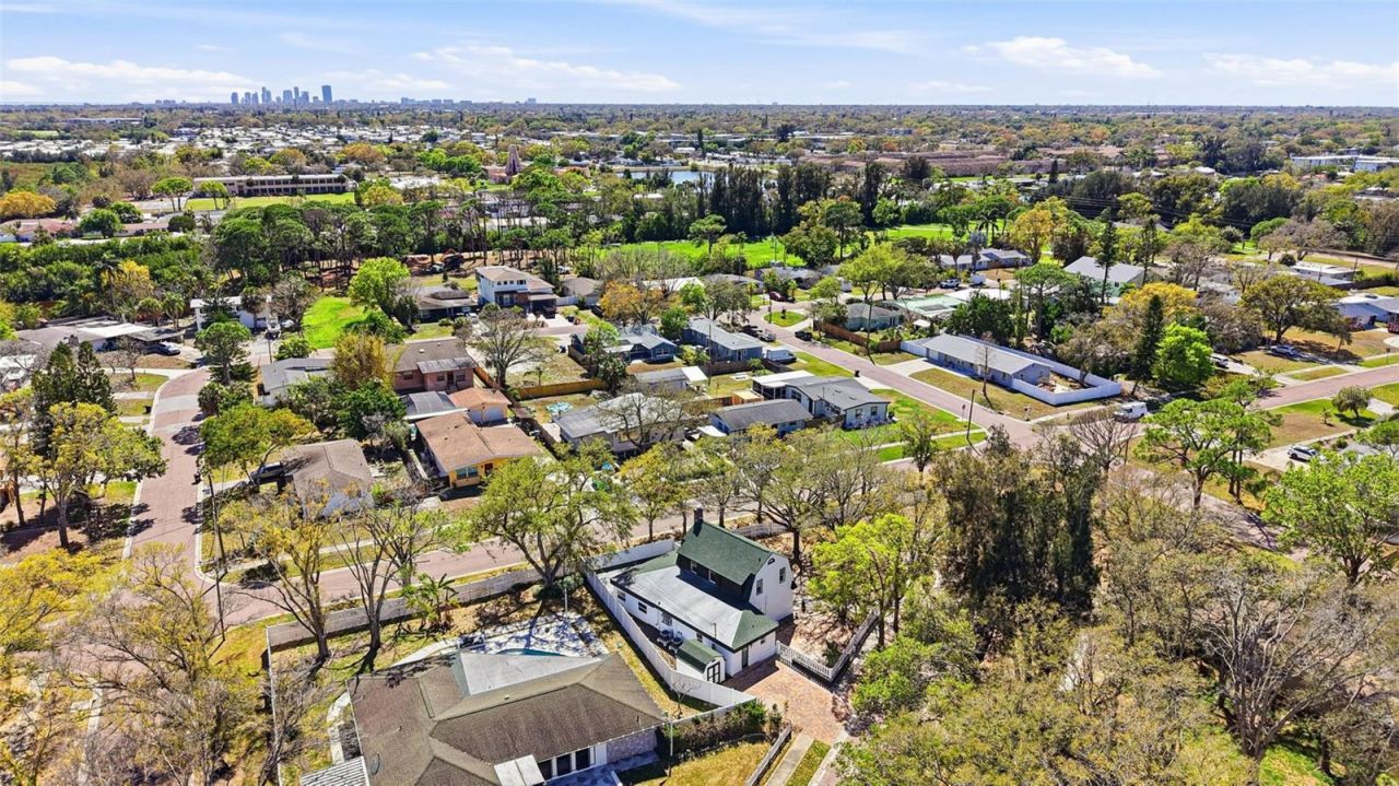 301 81st Avenue Ne, Saint Petersburg, FL 33702 Photo