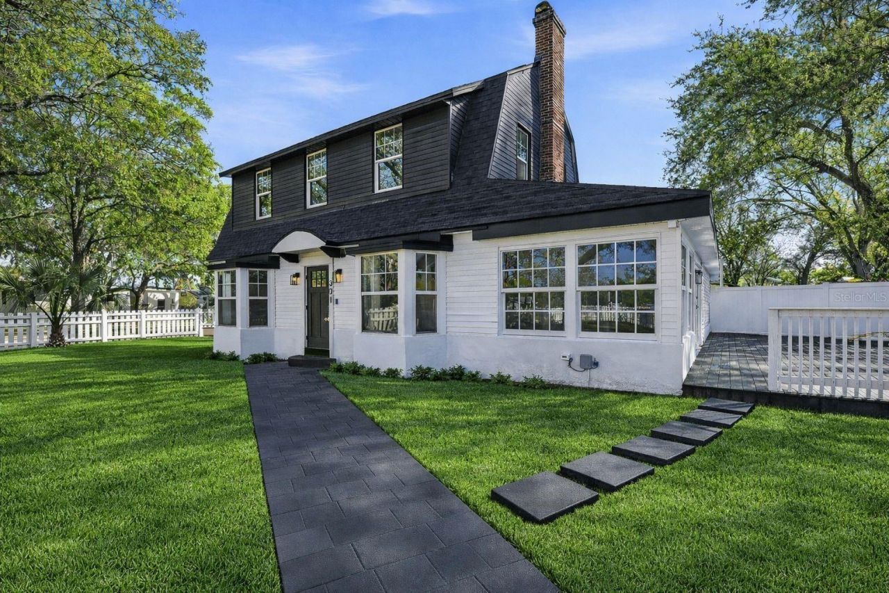 301 81st Avenue Ne, Saint Petersburg, FL 33702 Photo