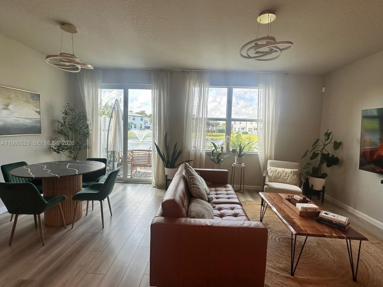 5689 Mentmore Dr , Mangonia Park, FL 33407 Photo