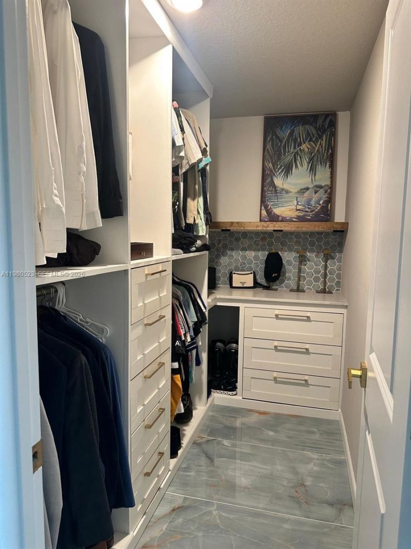 5689 Mentmore Dr , Mangonia Park, FL 33407 Photo