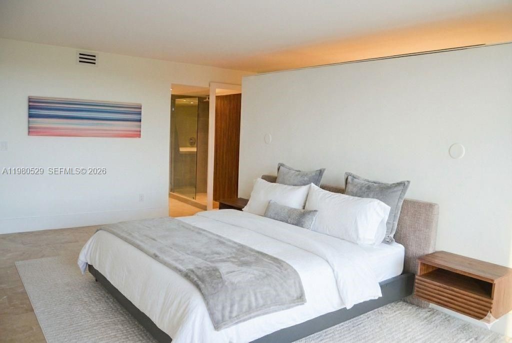 11113 Biscayne Blvd , Unit 351, Miami, FL 33181 Photo