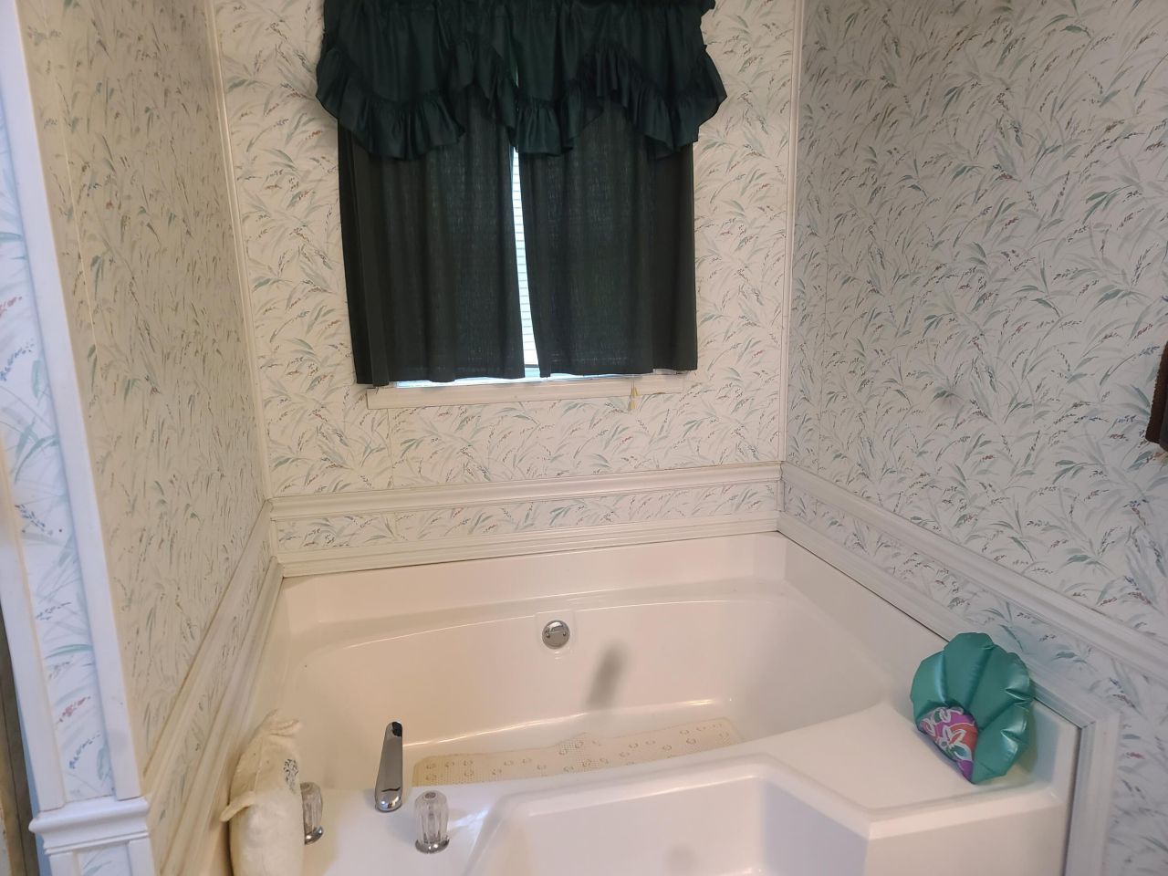 5933 Dixie Plantation Road Photo 15