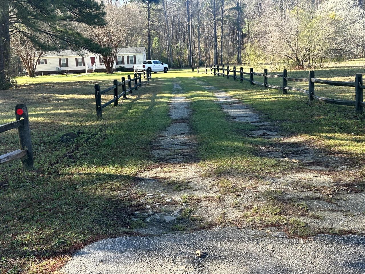 5933 Dixie Plantation Road Photo 27